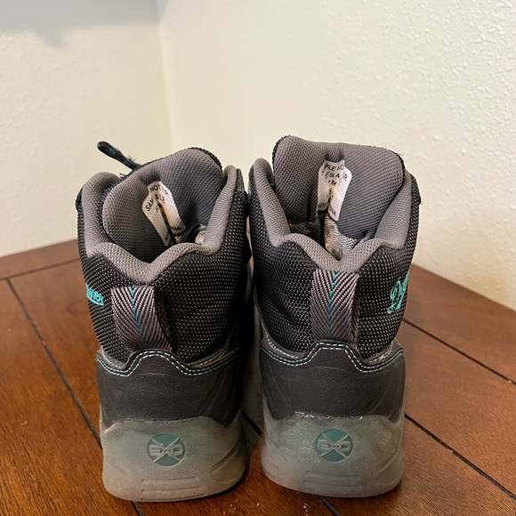 Size 7 Danner Tektite 4.5 Gray‎ Blue
XCR GORE-TEX ASTM Hiker Boots - Picture 3 of 11